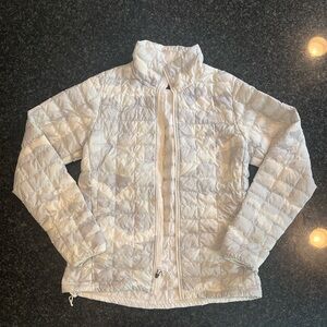 The North Face Women's Cream Puffer Jacket